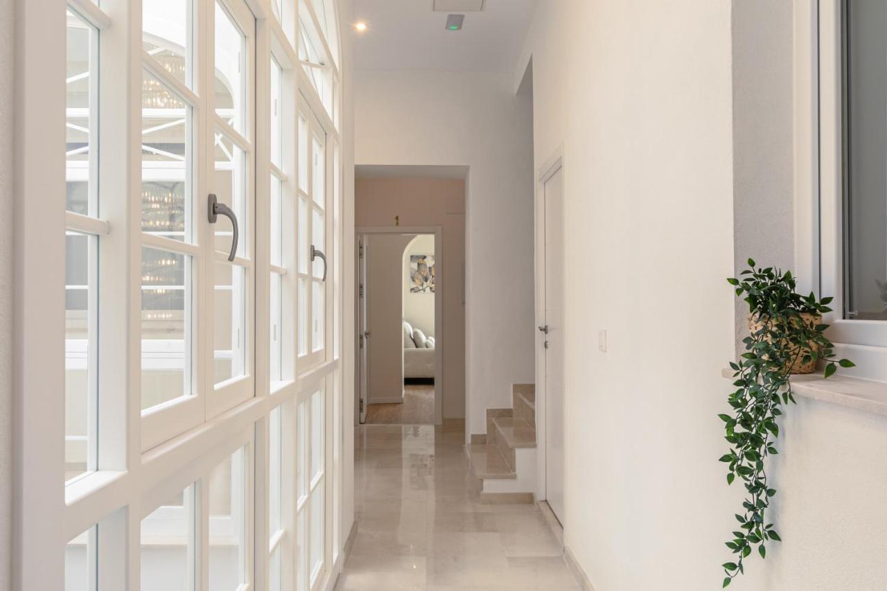 La Joya De Santa Cruz Calle Virgenes 21 Sevilla Bagian luar foto
